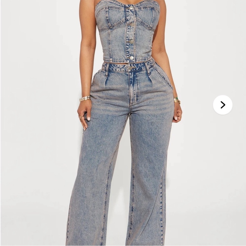 Blue Denim 2 piece NWOT🤠